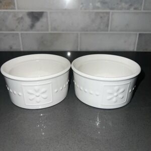 Set Of 2 Totally Today TTO13 White 3.5"Ramekin Embossed Fans Dots